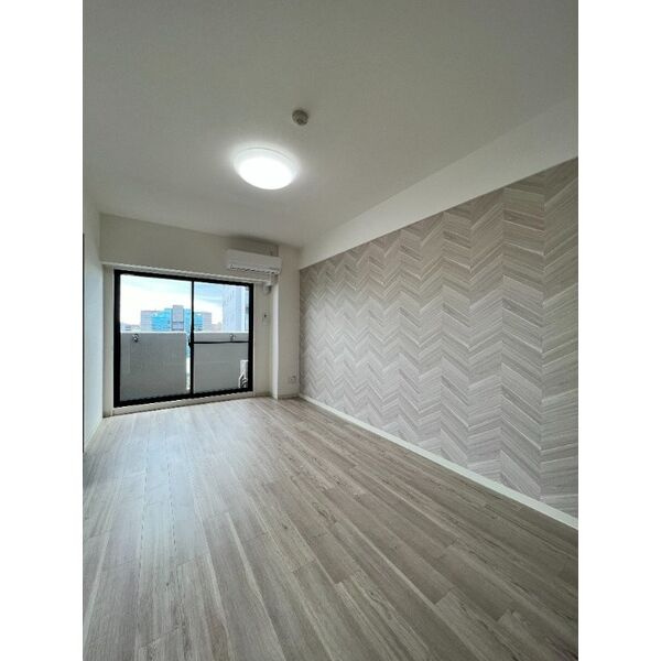 GRAN DUKE栄elimaの居間・リビング