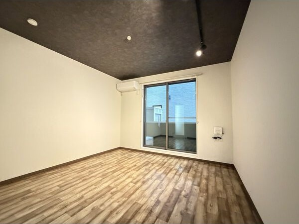 Gallery庄内通(ギャラリーショウナイドオリ)の内装