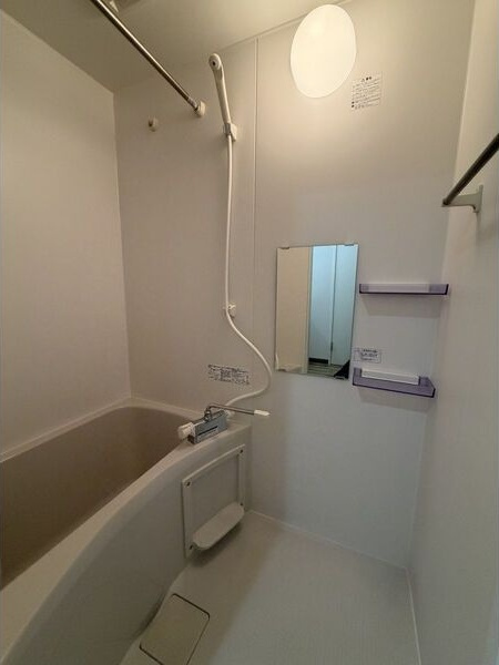 Gallery庄内通(ギャラリーショウナイドオリ)の浴室