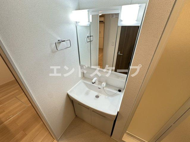 ジュライ・玉泉の洗面所|高崎、前橋のお部屋探しはエンドスケープまで！お客様の理想お聞かせ下さい♪