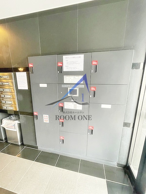 ルーブル鵜の木参番館のその他共用部分|宅配ボックスです。