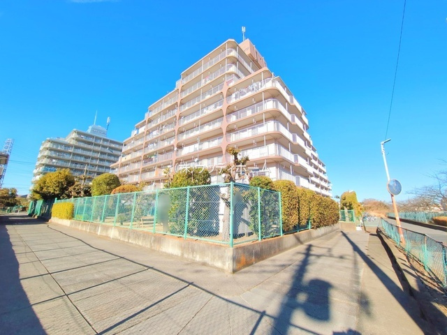 北越谷スカイハイツ　中古マンションの外観