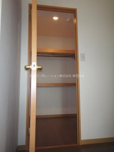 フェイム　イッサの収納