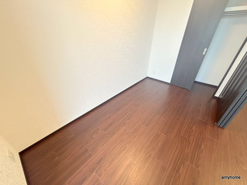 プレジオ西中島ASIAN　仲介手数料無料の寝室
