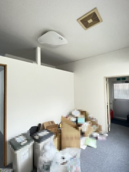 入野町6300-1店舗の内装|休憩室