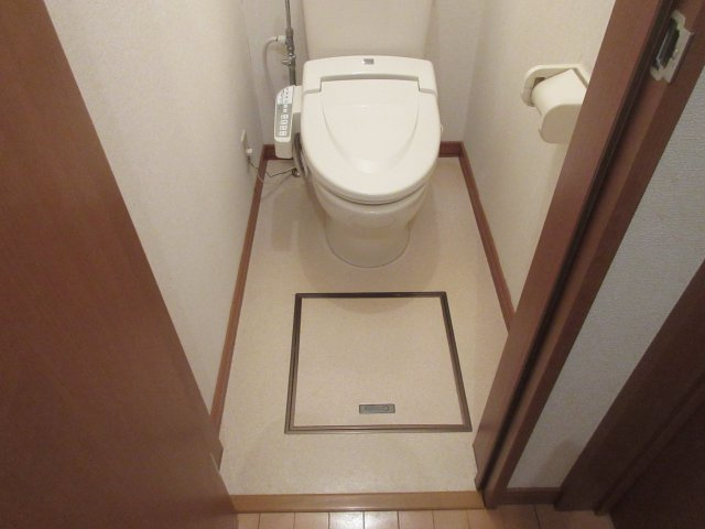 ヴィラ参番館のトイレ