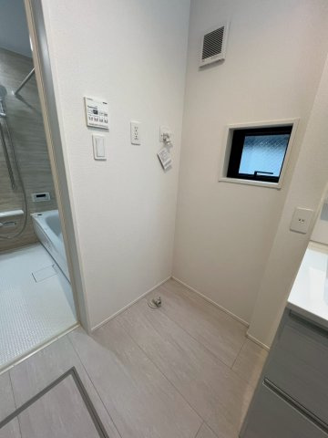 COMEAYUKAWAの内装