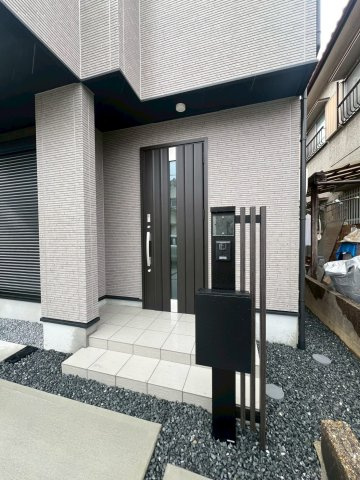 COMEAYUKAWAのエントランス