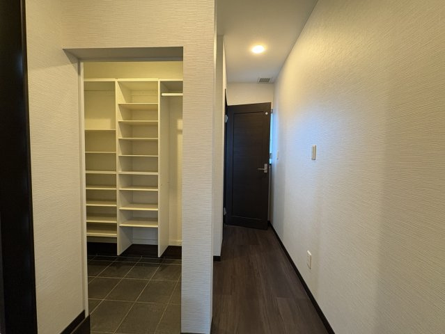  | 横手市八幡字上長田 中古戸建て住宅 2020年新築の3LDK間仕切り可物件 