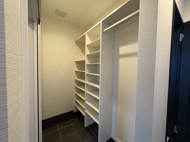  | 横手市八幡字上長田 中古戸建て住宅 2020年新築の3LDK間仕切り可物件 