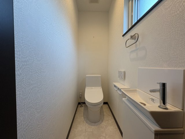  | 横手市八幡字上長田 中古戸建て住宅 2020年新築の3LDK間仕切り可物件 