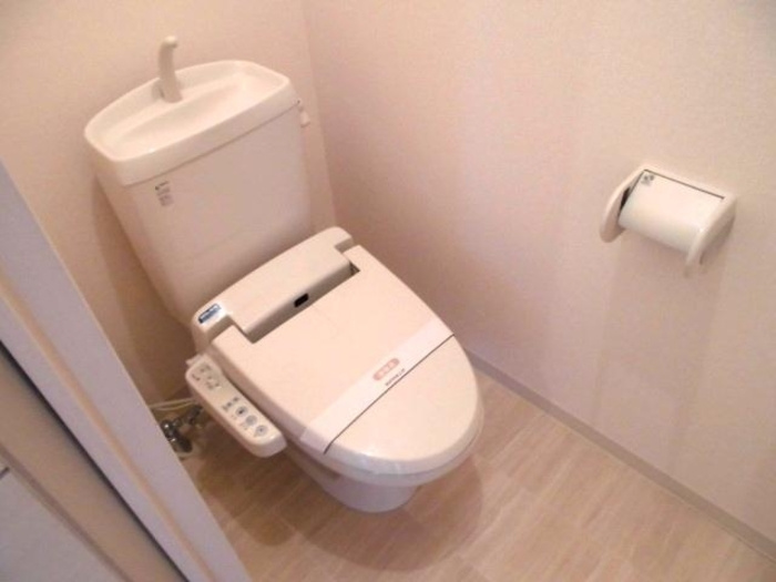 Ya-ECO Houseのトイレ|セブンイレブン千葉末広店