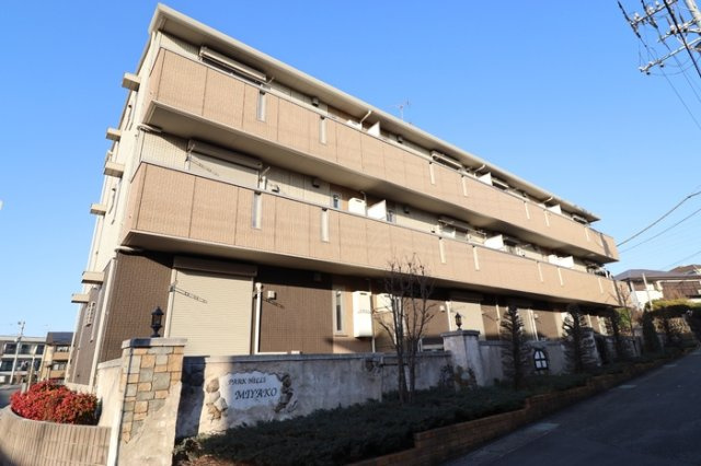 PARK　HILLS　MIYAKO　Ａ