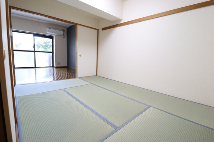 ルーチェ緑が丘　Bの和室