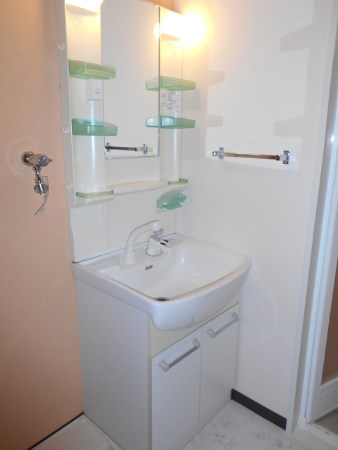 クレシェンドの洗面所