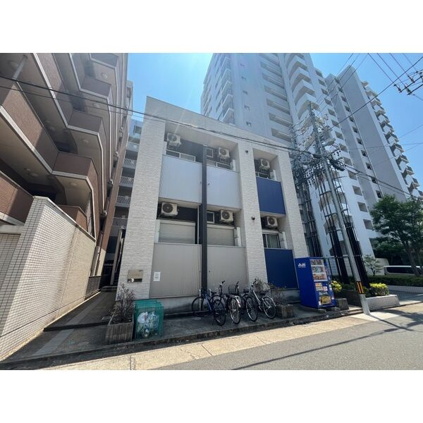リブラ金山　名古屋市賃貸　仲介手数料無料のエントランス