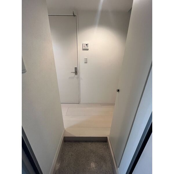 リブラ金山　名古屋市賃貸　仲介手数料無料の玄関