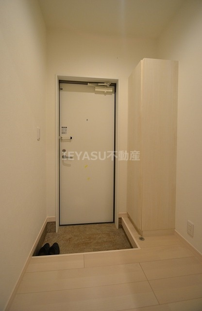 REGALEST MILANの玄関