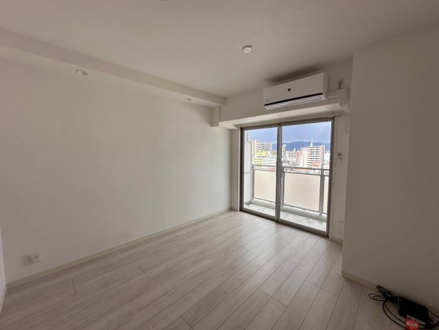 MISTRAL姫路駅前Ⅳの居間・リビング