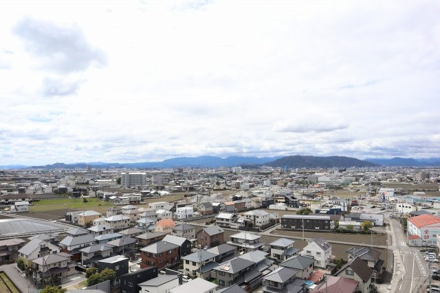 リッチ・de・川内3の展望|13階バルコニーからの眺望