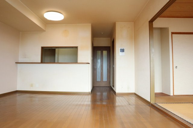 リッチ・de・川内3の居間・リビング