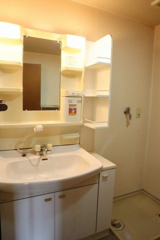 リッチ・de・川内3の独立洗面台