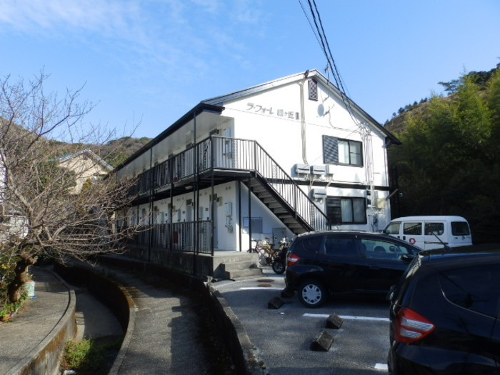 ラ･フォーレ緑ヶ丘 Ⅱ棟の外観