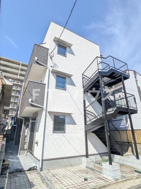 ヘラパレスの外観