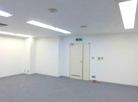 ピカソ堺筋本町ビルの内装