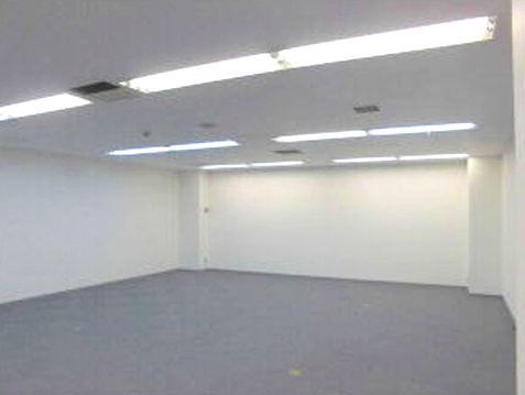 ピカソ堺筋本町ビルの内装