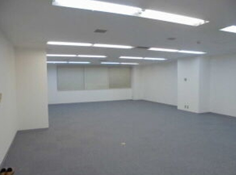 ピカソ堺筋本町ビルの内装