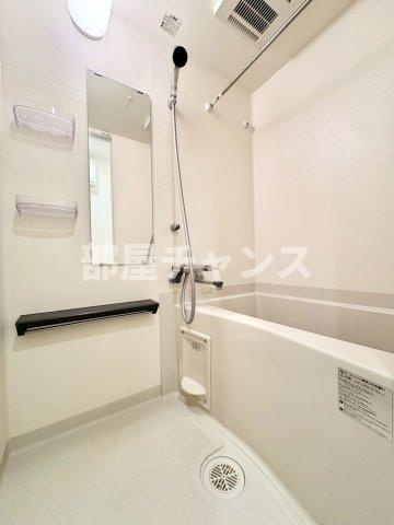 プレサンス上前津エレスタの浴室
