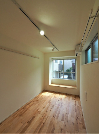 練馬区中村１丁目の賃貸マンションの居間・リビング|ゆったり過ごせるリビングです