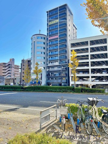 プレサンス　ロジェ　車道駅前SOUTH