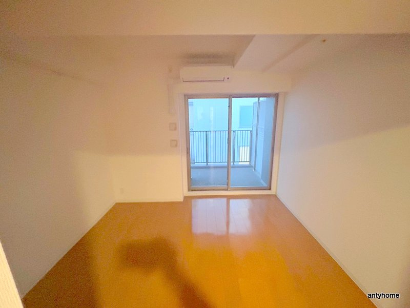 アーバネックス心斎橋　仲介手数料無料の居間・リビング