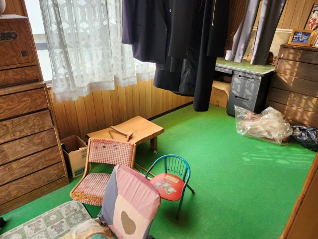 【洋室】 | 若葉台戸建て住宅 | コンパクトで使いやすい洋室です