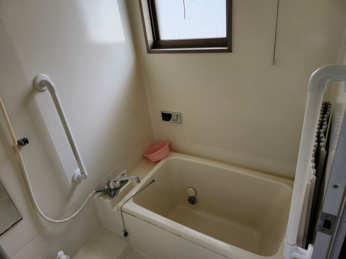 若葉台戸建て住宅の浴室|ゆったり過ごせるお風呂です