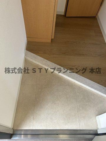 仲介手数料０円！キャナルコートの玄関