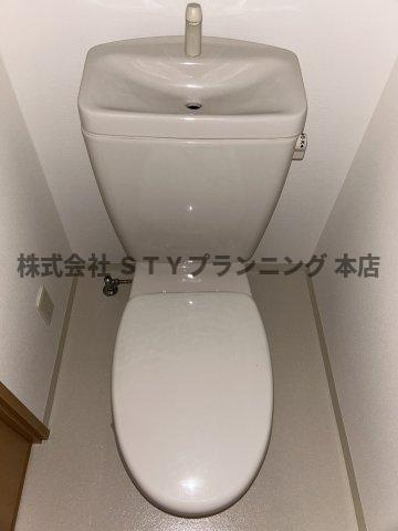 仲介手数料０円！キャナルコートのトイレ