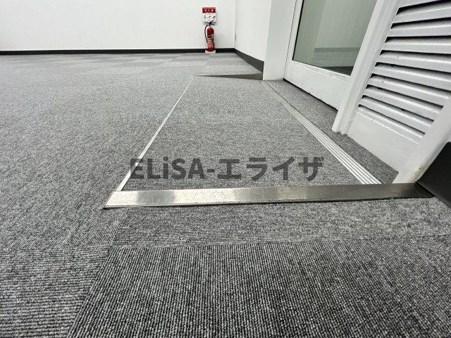 アーク銀座ビルディング　7Fの駐車場