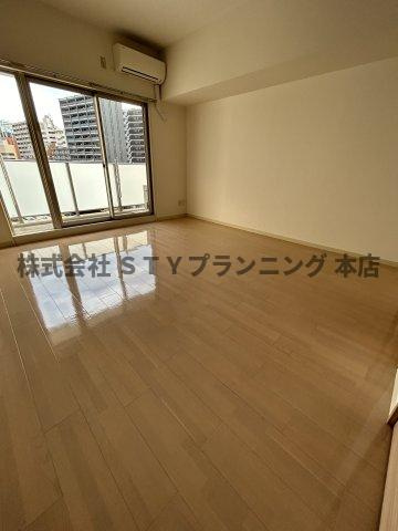 仲介手数料０円！BERG大須(ベルグオオス)の居間・リビング