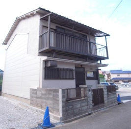 本町２丁目駐車場付き事務所