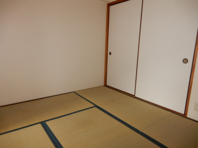 揖保郡太子町原の賃貸マンションの収納