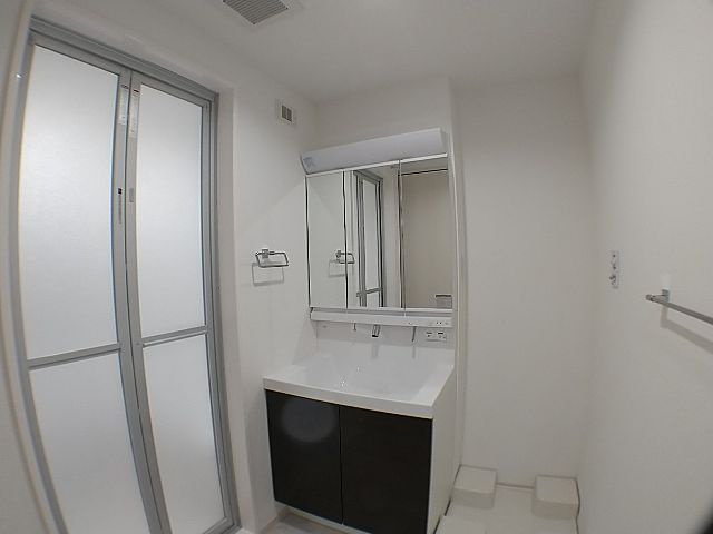 ストラッセ芦屋の洗面所