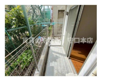 【バルコニー】 | REVO門真 | 陽当たり良好なバルコニーです