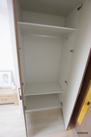 クレストコート靭公園　仲介手数料無料の収納