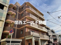 プラティークベリエの画像