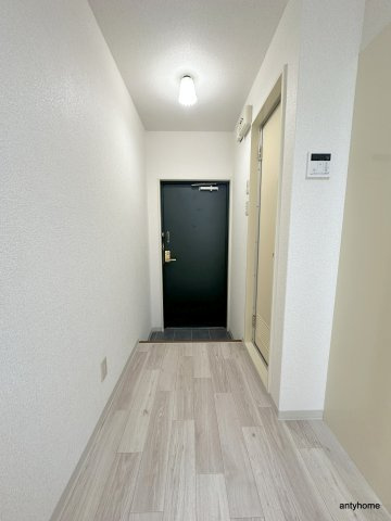 コンフォートマンション　仲介手数料無料の玄関