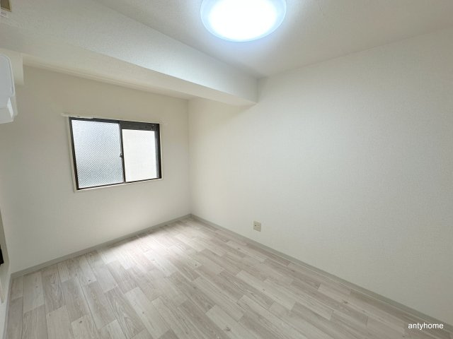 コンフォートマンション　仲介手数料無料の寝室