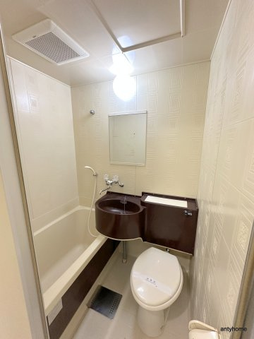 コンフォートマンション　仲介手数料無料の浴室